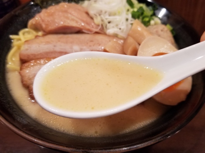 なが田のラーメン